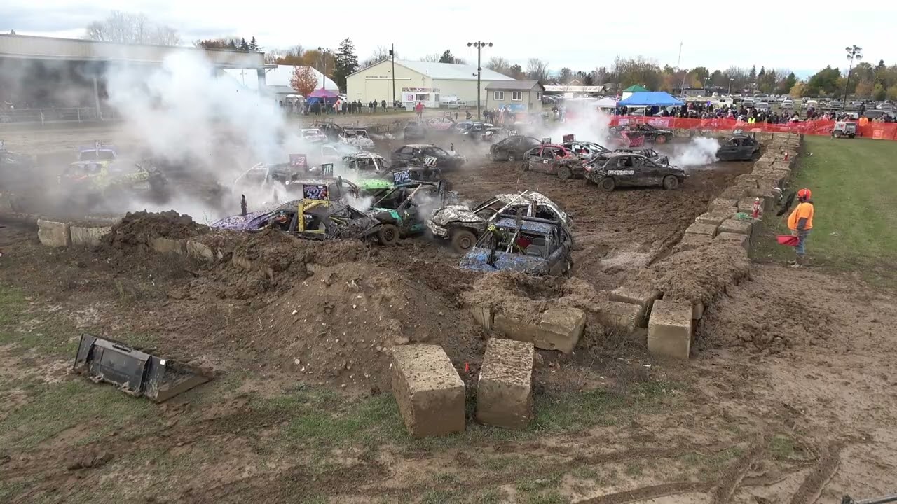 Mini Mod at pumpkin smash we were under built but we gave it our all 2025