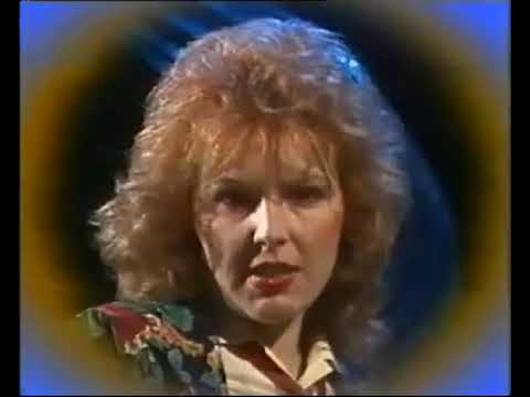 Marcela Holanová - Cesty lásek (1985) - YouTube