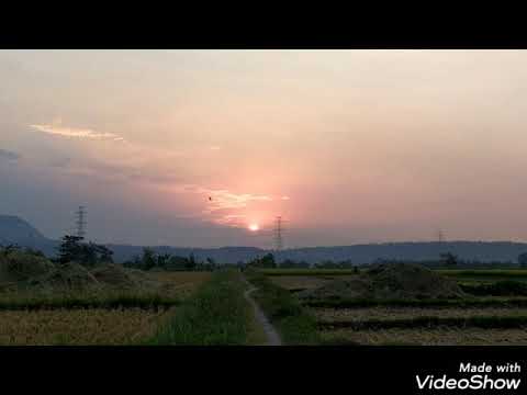 Lagu dan lirik untuk status WA Mungkin (Potret) cover by Monica with videoshow Lagu dan lirik untuk status WA Mungkin (Potret) cover by Monica with videoshow