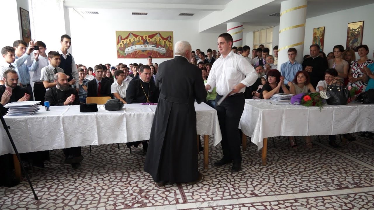 Sfarsit de an la Seminarul Teologic Sf. Nicolae - Rm. Valcea - 2013 (VI)