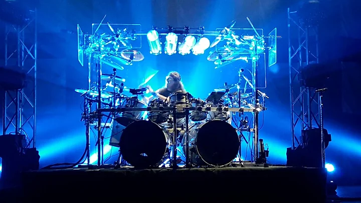 Dream Theater - Metropolis pt. 1 + mangini's Drum solo - Live in Manila