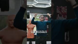 Louis Theroux lifts weights with Ashley Walters