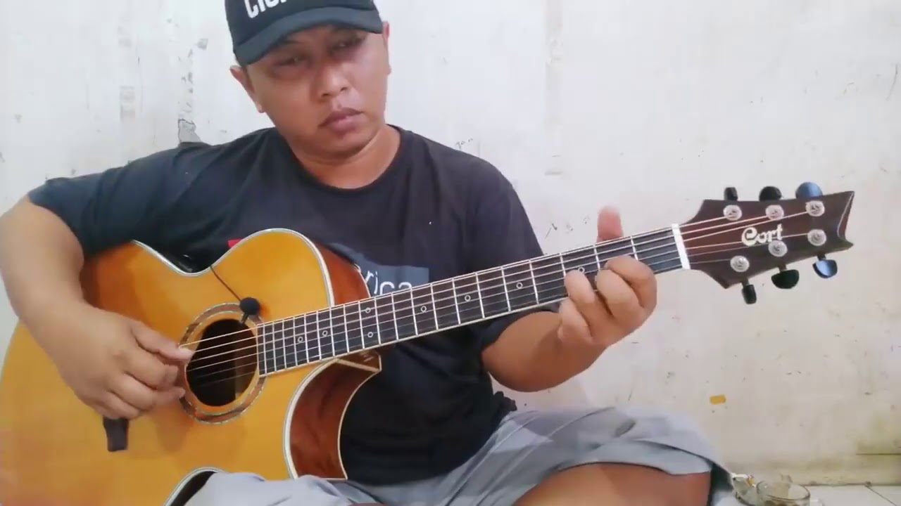 Download Lagu Gerimis Mengundang Lirik Lagu Gerimis Mengundang : SLAM - Gerimis Mengundang | Fingerstyle