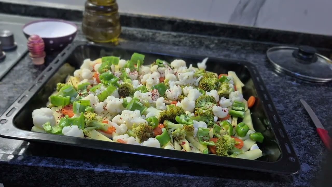 Fırında sebzeli türlü  