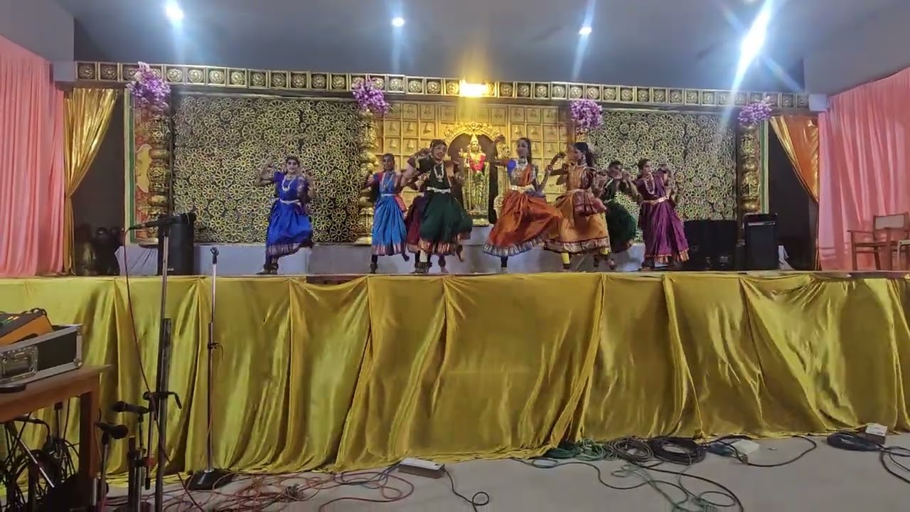 Pathu Malai Andava Songs at Tiruchendur Temple