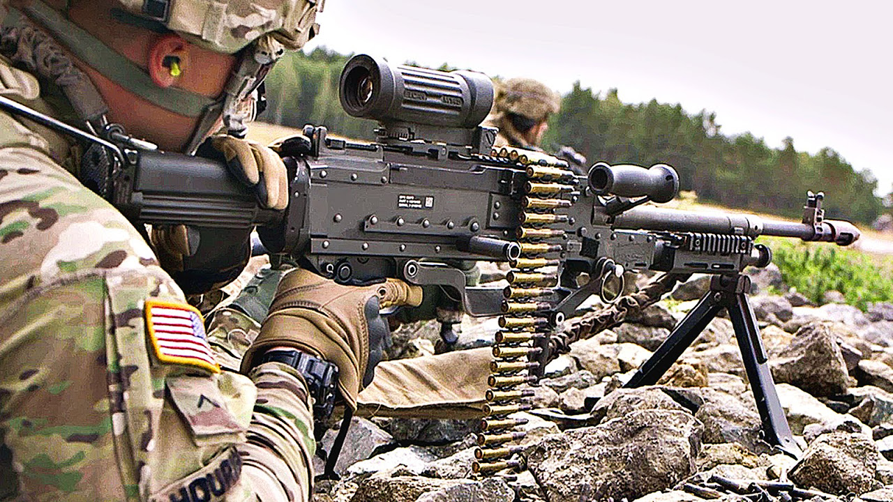 Monstrously Powerful M240L Machine Gun Live Fire