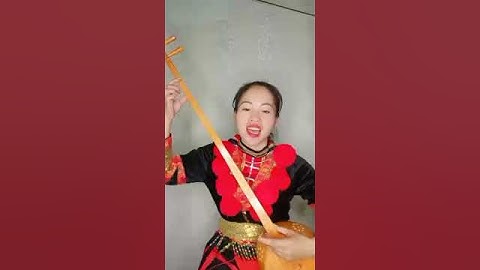 Cô gái người Dao hát then có ai thích nghe không ạ