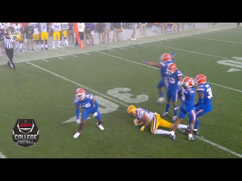 Florida defender throws cleat in wild ending vs. LSU | 2020 College Football Highlights