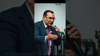 De modo que si alguno está en Cristo nueva  criatura es..!!