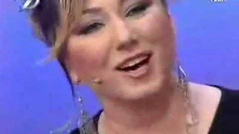 Thumbnail of Ümit Besen - Okul Yolunda (Canlı Performans)