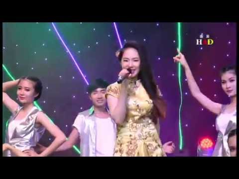 Video Lương Bích Hữu 梁碧好 hát live Tian Mi Mi 甜蜜蜜 - Bước Chậm... - youtube