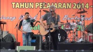 Iwan Fals 13 'Ibu' / Perpisahan Kelas XII SMKN 1 Garut Tahun 2015