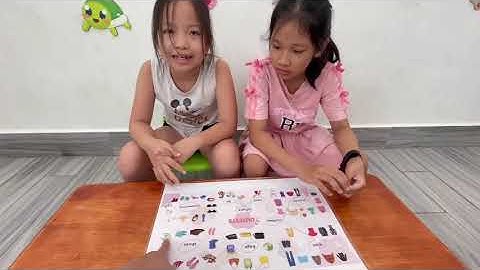 Tiếng Anh Giao Tiếp Phan Thiết: Kate and Lisa practice talking about Outfits