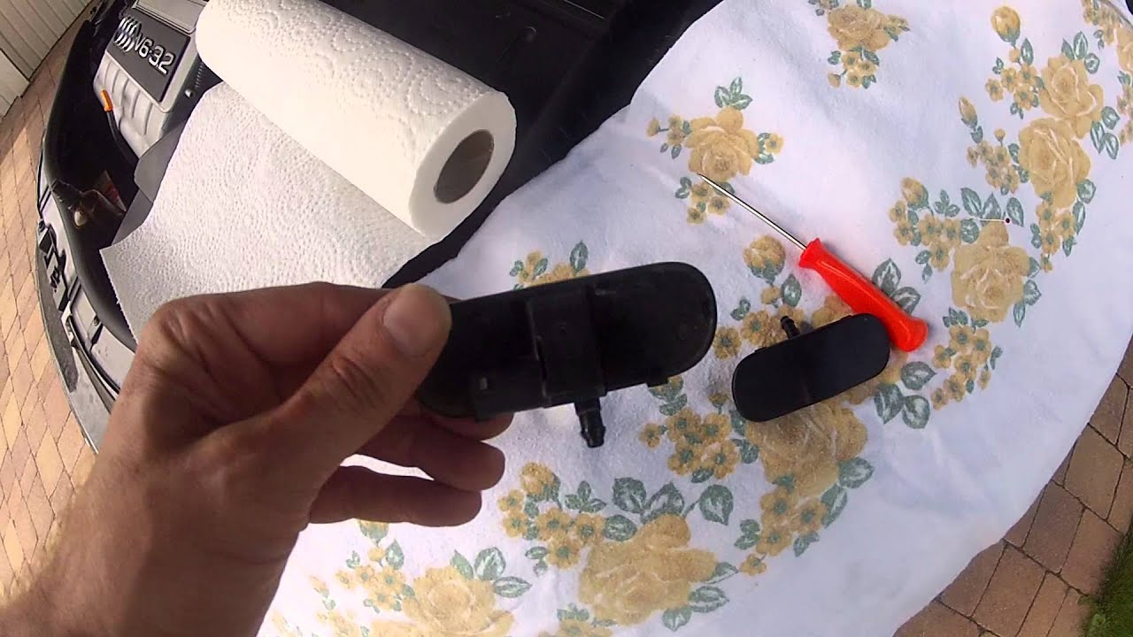 Audi TT 8J 3.2 V6 Scheibenwaschanlage Düsen - YouTube