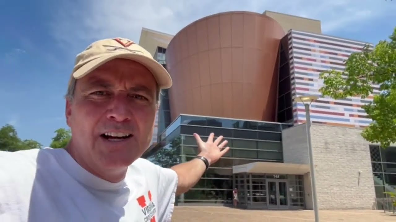 Touring The Muhammad Ali Center In Beautiful Downtown Louisville Kentucky! (High Definition!)