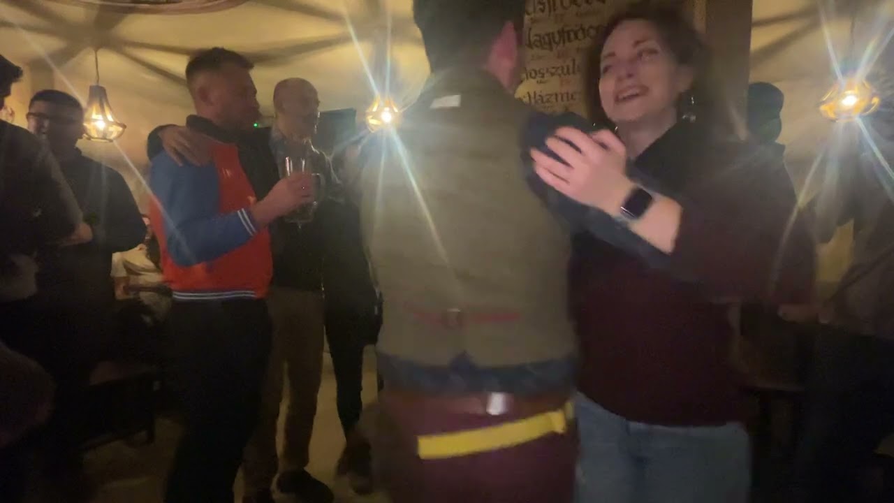 Ifj. Gelencsér János és zenekara - Folk&Bor buli 2/2