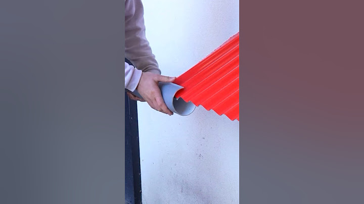 Water-saving method and repairing the damaged roof #shorts #water #viralideas #viralchannel #foryou