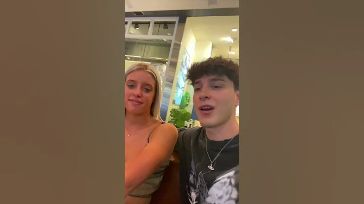 ASKING A STRANGER TO BE MY GIRLFRIEND 😂 #shorts