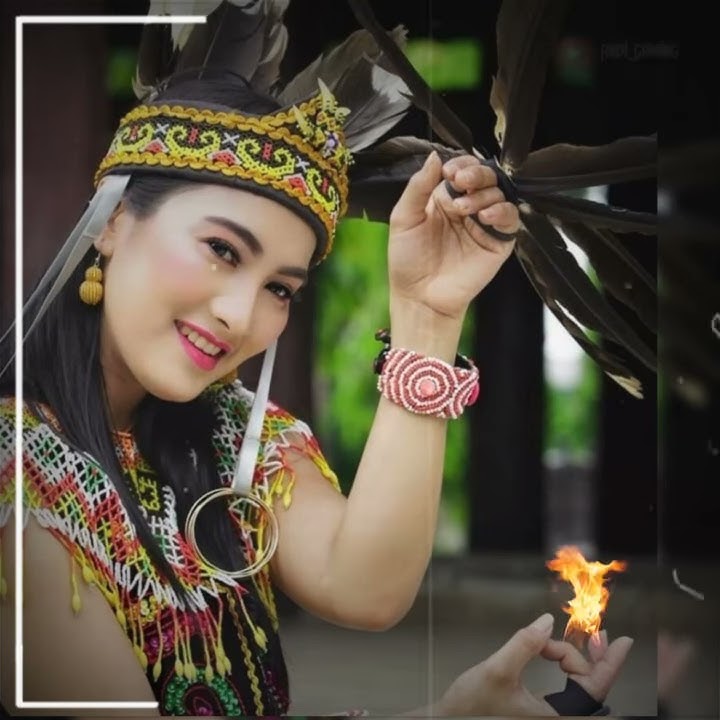 Story dayak pake bahasa indonesia 30 detik