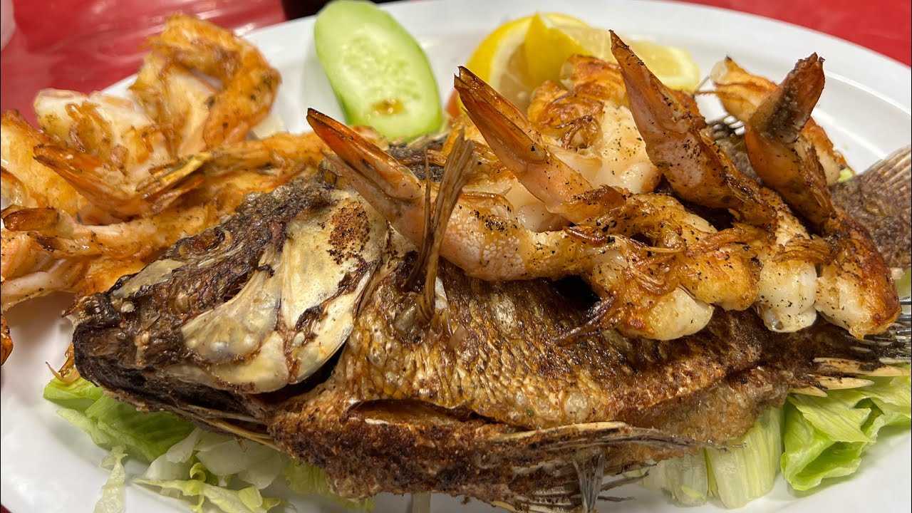 El cuñado en el mercado latino de Bakersfield ca. YouTube