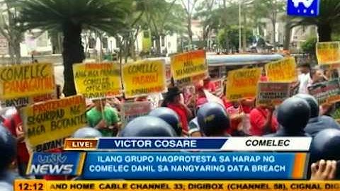 Ilang grupo nagprotesta sa harap ng COMELEC dahil sa nangyaring data breach