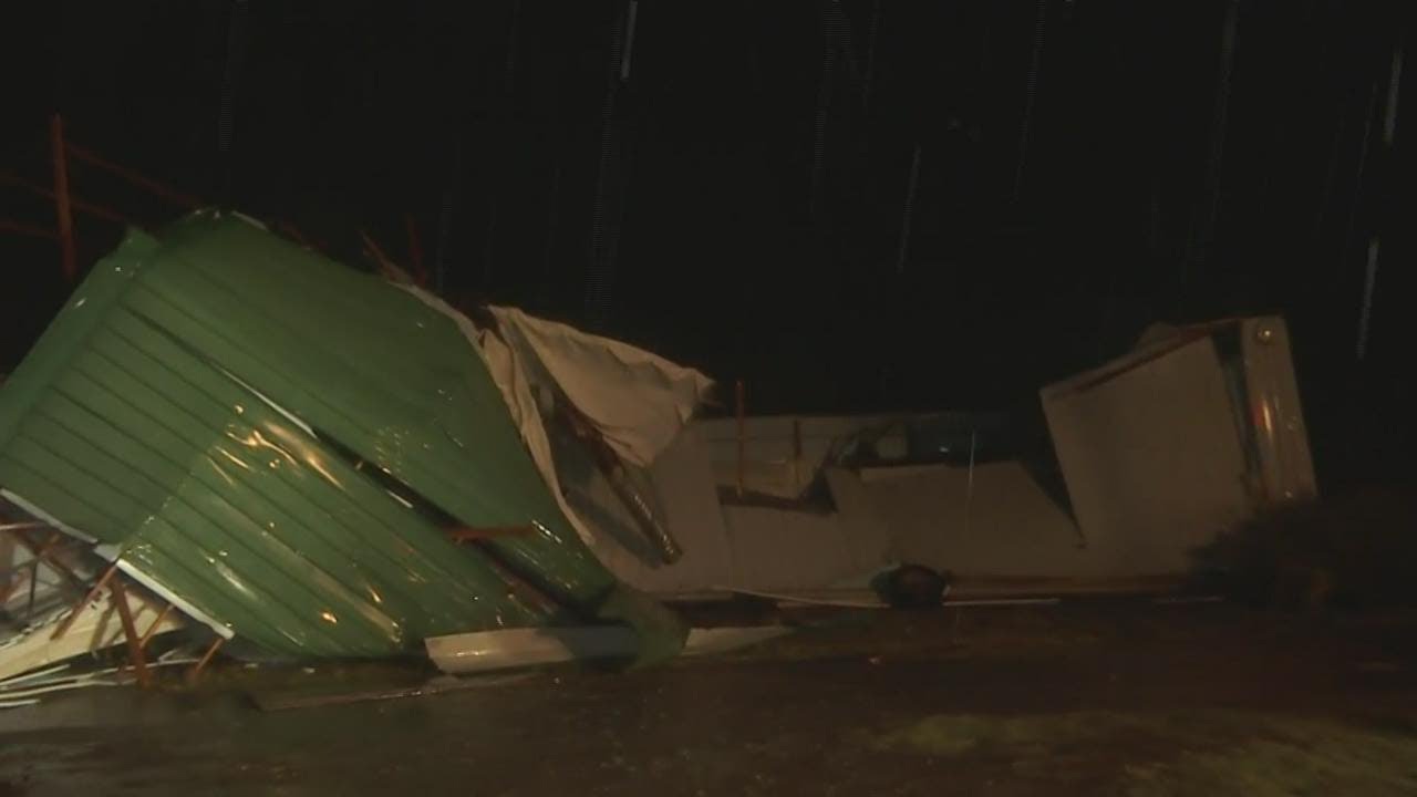Severe weather: Storm damage in Gold Ridge, Alabama - YouTube