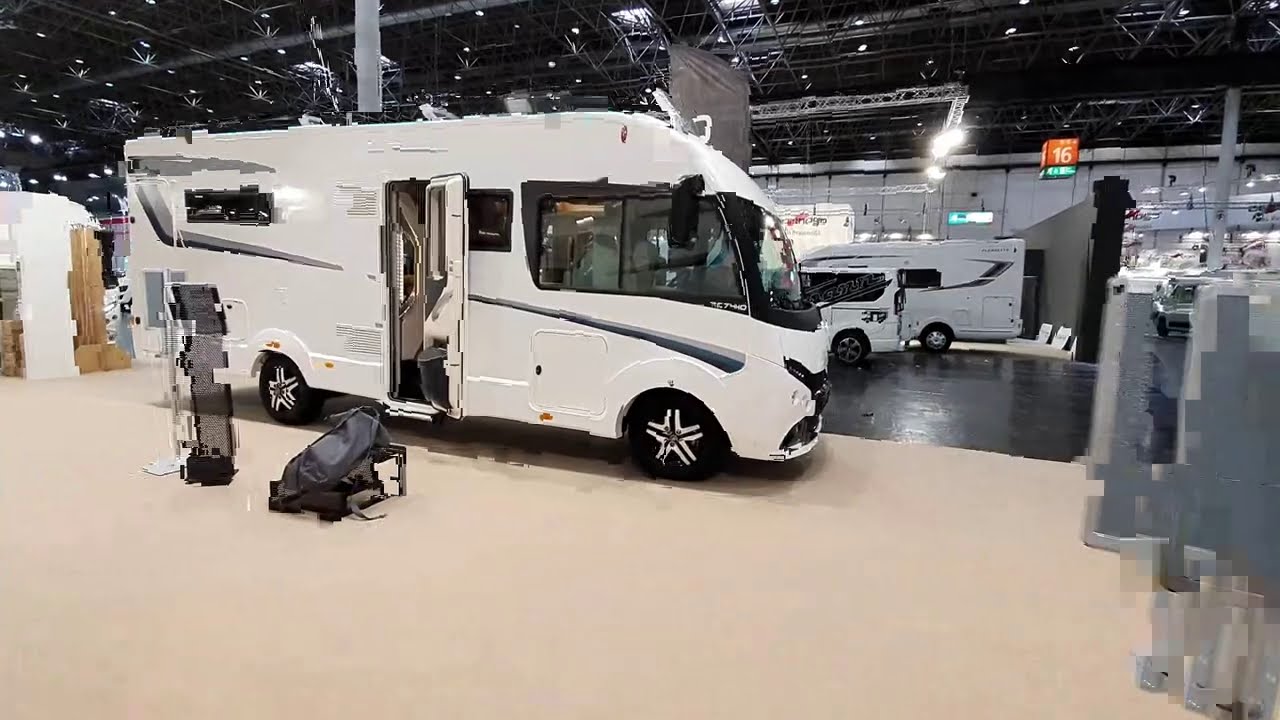 Integrated Rv Relatively inexpensive integrated RV with single beds : Itineo JC740 ...