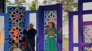 Maha melihat Novi Ayla feat Opick