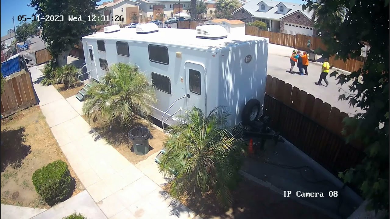 Man suspected of killing another man detained by witnesses in Fresno