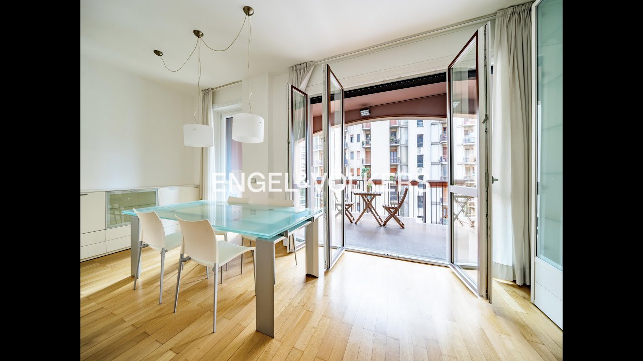 Piazza de Angeli_Milano_W-02WZVL