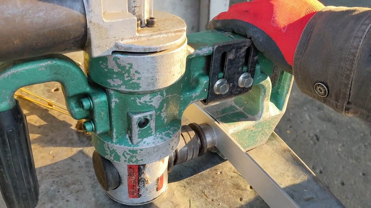 手動油圧式パンチャー ボクサー SAM-50Z 亀倉精機 パンチング 穴あけ工具  加工機 亀倉精機 手動油圧式パンチャー ボクサー SAM-50Z – アクトツール