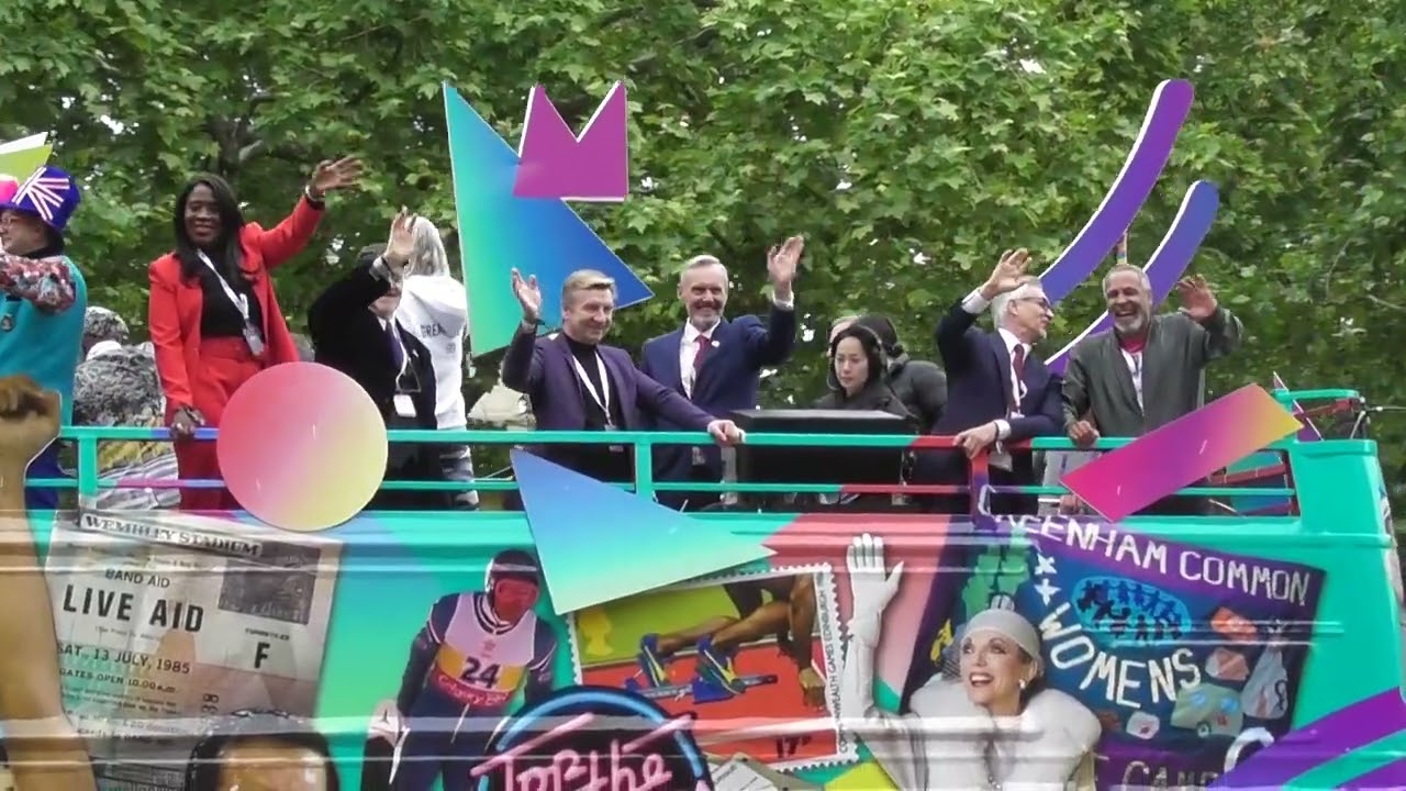 Thank You Dance - Queen's Platinum Jubilee Parade Celebration Sunday 5th June 2022 along The Mall