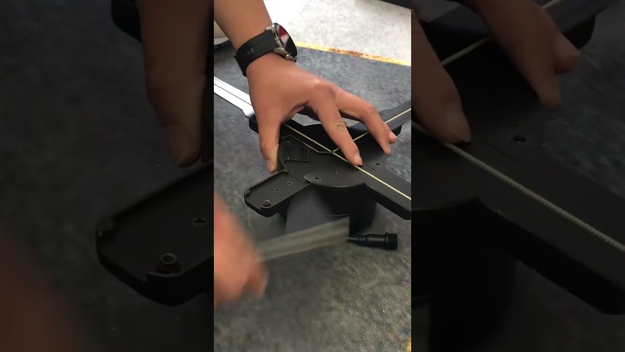 4 blades 3d led hologram fan uninstallation.