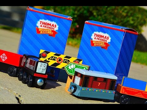 Thomas Wooden Railway 2014 Online Exclusive Accessories Packs James Sorts It Out - Thomas' Birthday