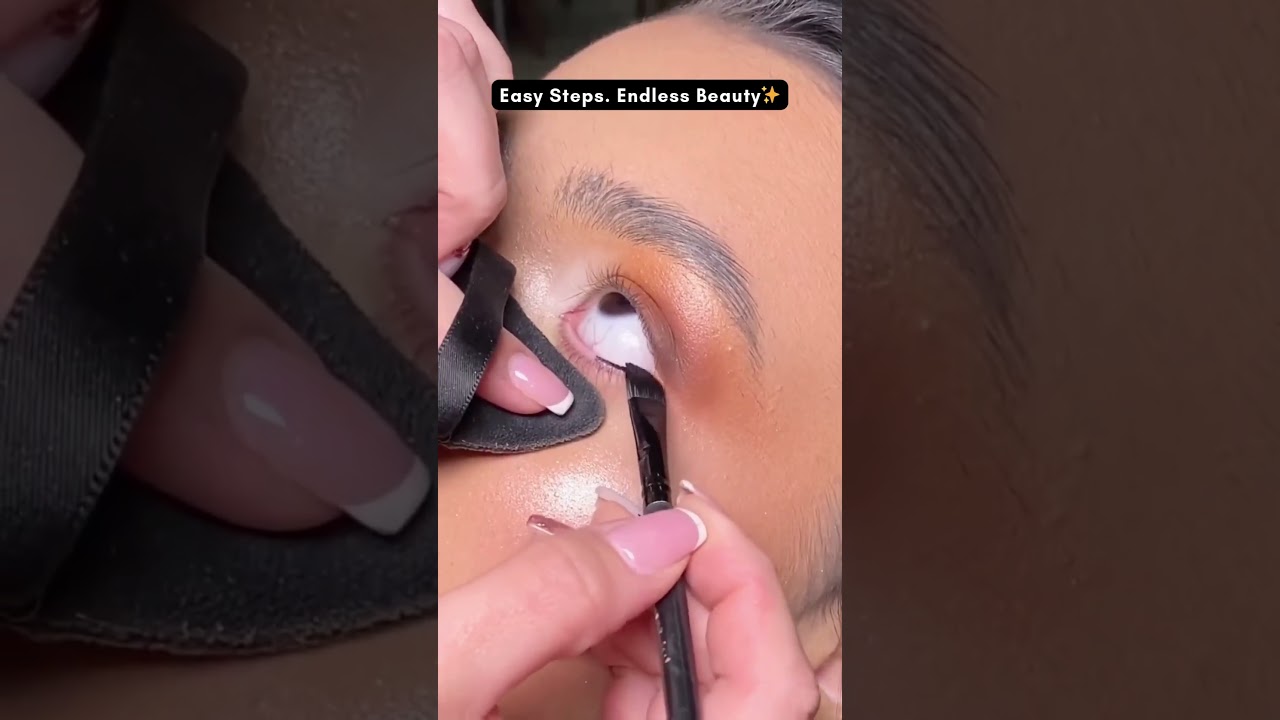 Step-by-step Eye Makeup Tutorials for Flawless Looks 