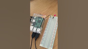 Project 1: Raspberry PI 2 LED BLINK number of age.