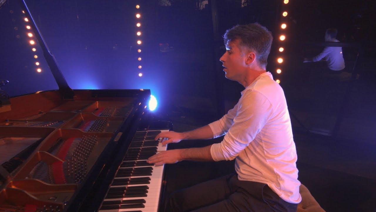 Lenachka Parabuchka⎮a tormented piano melody by Armel Dupas