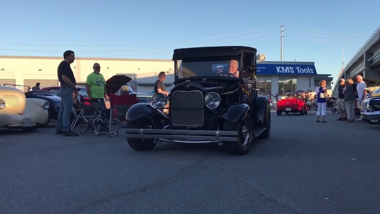 KMS Tools Friday Night Custom Car Show - YouTube