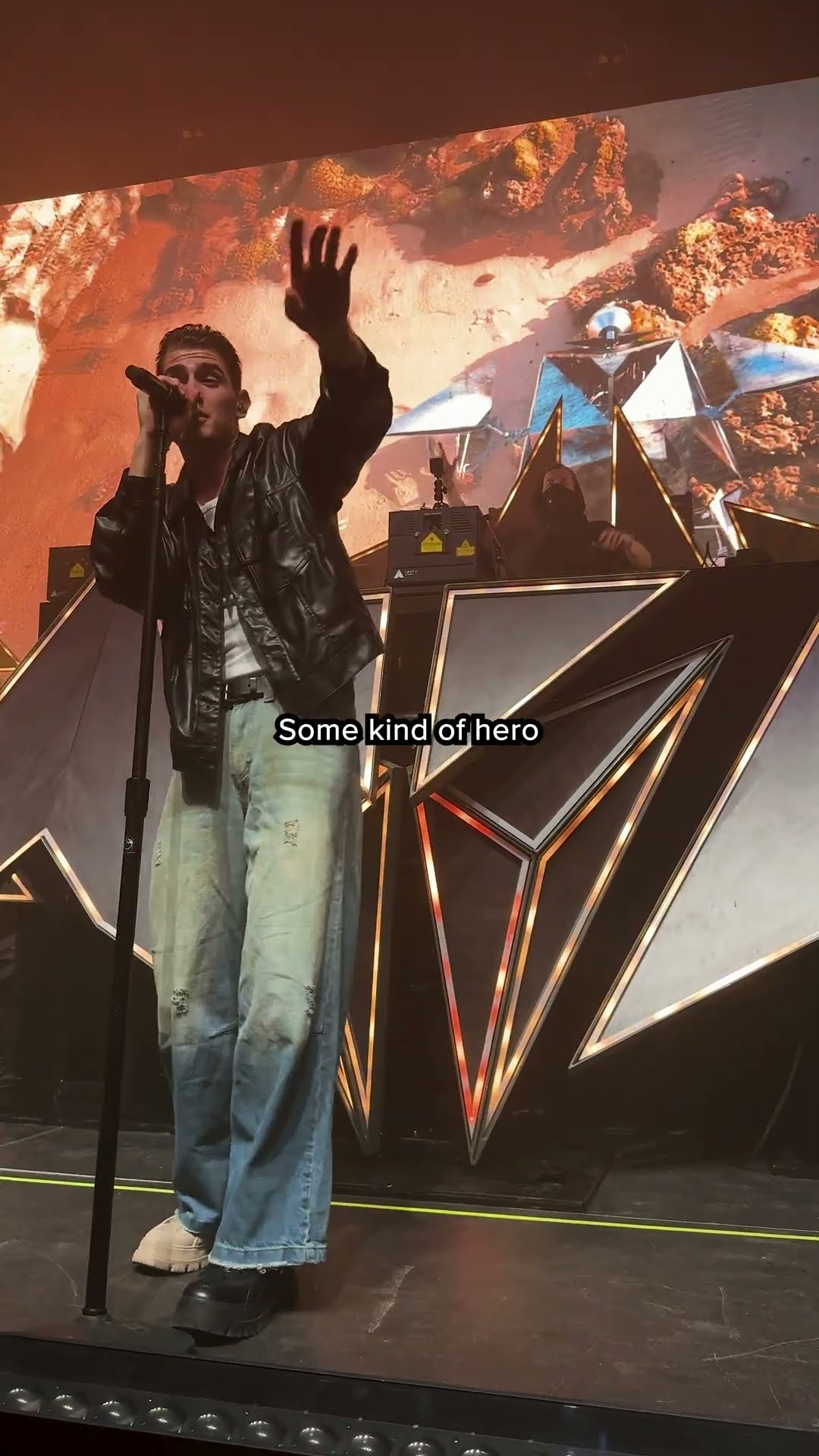 Hero with Robin Packalen ??