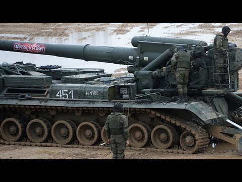 Heavy Artillery 2S7 Pion In Actions