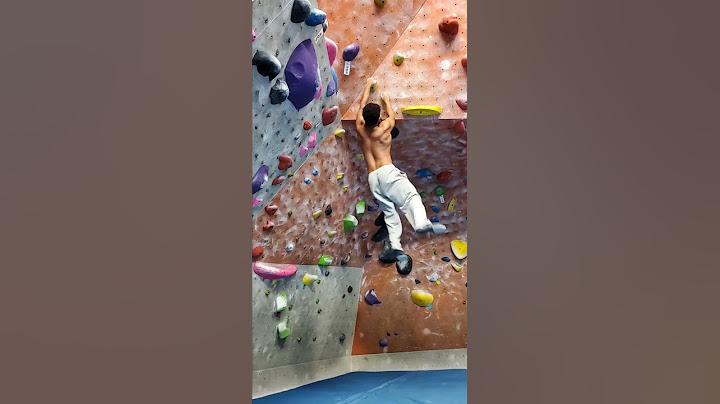 When your fit non climber friend tries climbing (V2 to V4 rated)