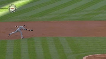 DET@LAA: Romine makes a nice play to retire Aybar