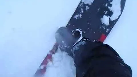 Snowboarding in Powder
