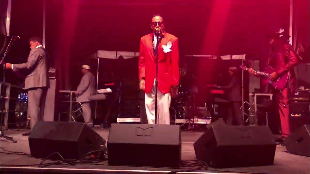 7779311 Morris Day & The Time Downtown Minneapolis Pizza Luce Block