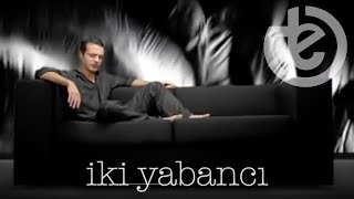 Video voorbeeld van "Teoman - İki Yabancı - Official Video (2000)"