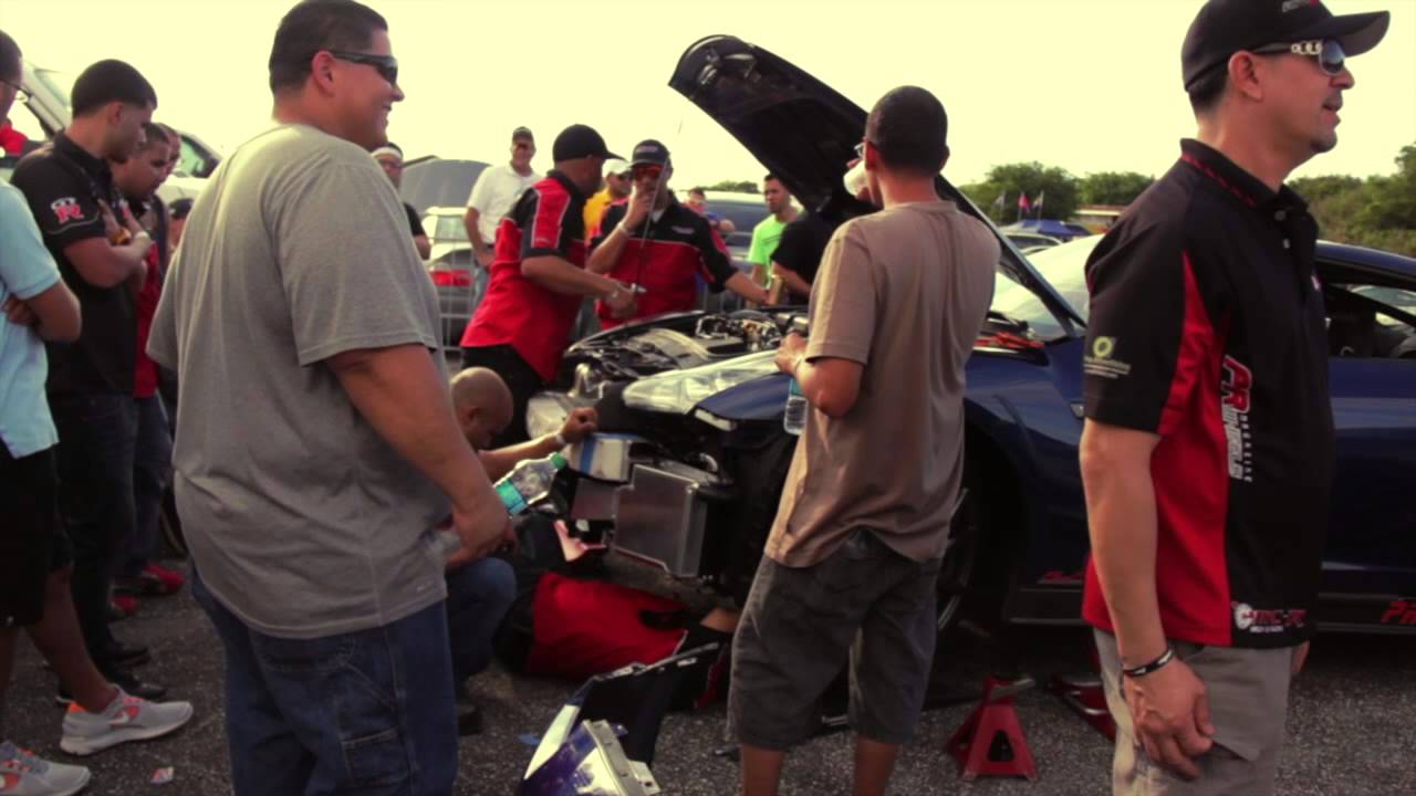 PREDATOR GTRs ON 6TH PUERTO RICO HALF MILE - YouTube