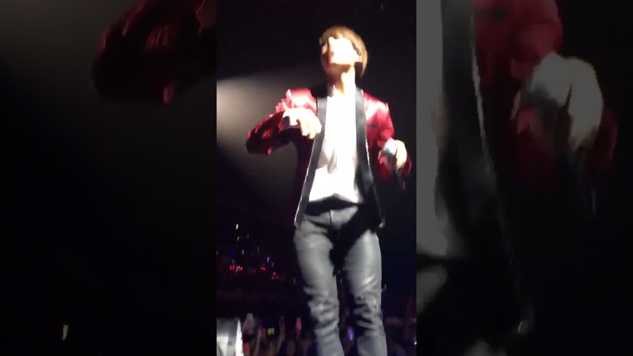 [170526] BTS The Wings Tour in Sydney - No More Dream FANCAM - YouTube