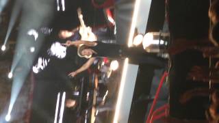 One Direction-Right Now / Through The Dark MetLife Stadium East Rutherford, NJ 8/4/14