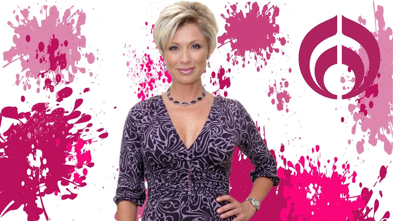 Feliz de ser villana en Mujeres de negro; Leticia Calderón  Con Maxine Woodside