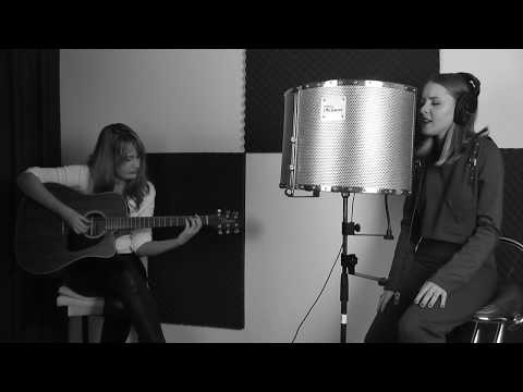 Amici - Ilinca - Acoustic version with Theea